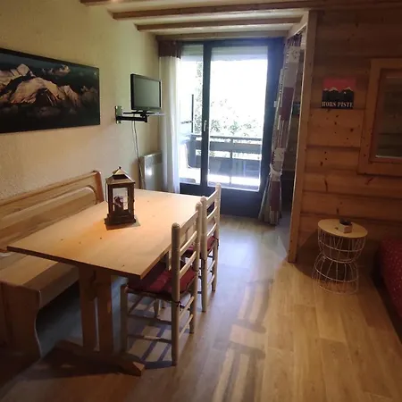 Pan 125b Apartment